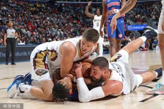 它更是一次 它更是一次