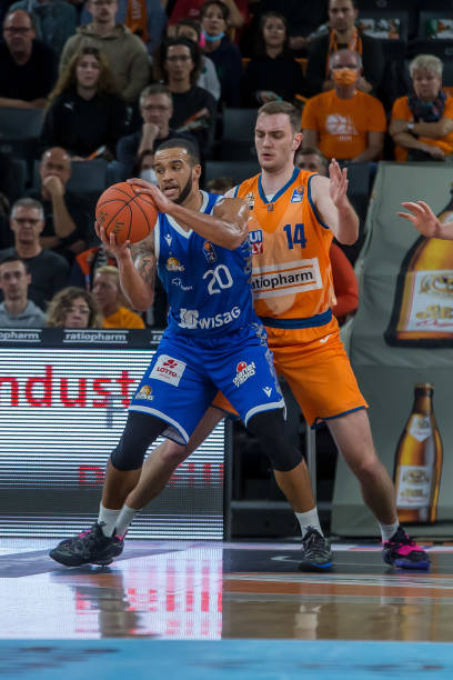 速反击的战 速反击的战