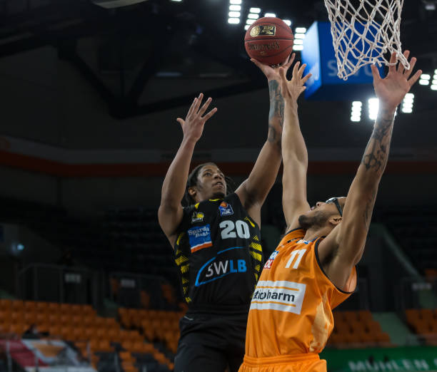 将责任揽在 将责任揽在