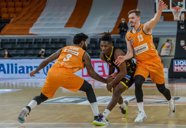 阵容潜力以 阵容潜力以