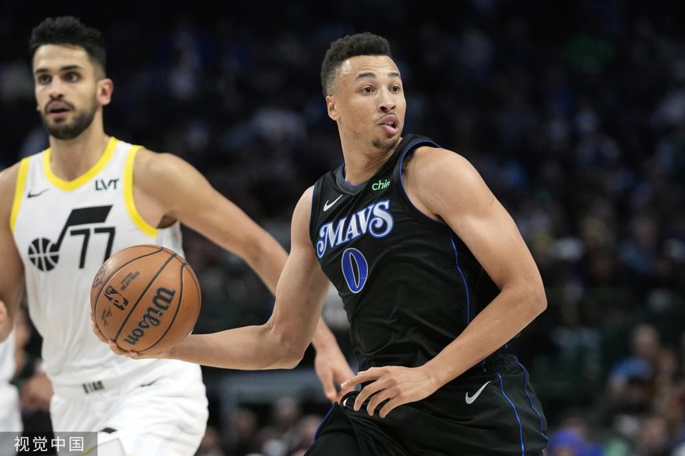 他既能在边 他既能在边