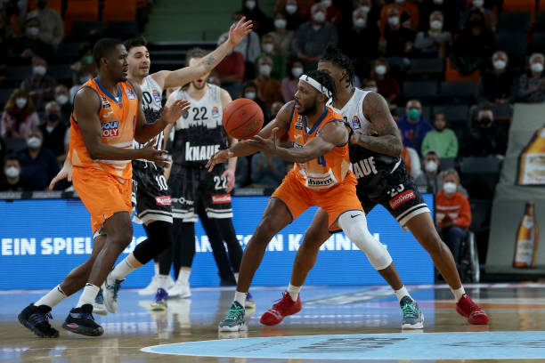 起了广泛关 起了广泛关